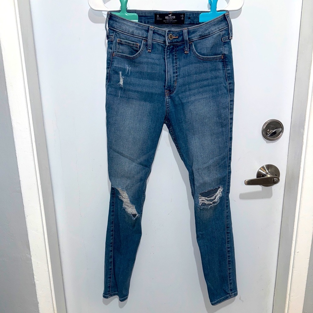 Hollister Destroyed Jeans